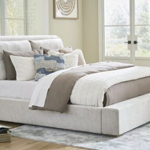 Cabalynn Upholstered Bed