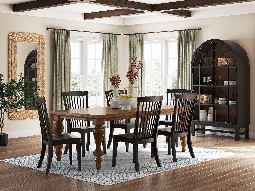 Chadworth Dining Set