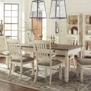 Bolanburg Dining Set